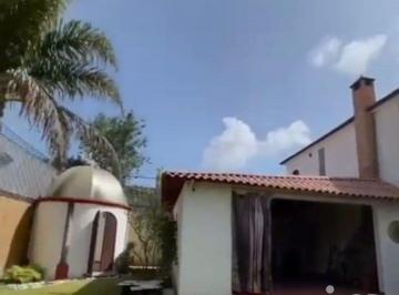 Casa · 449m² · 5 Recámaras · 6 Estacionamientos · Casa en Venta en Santa Anita Huiloac