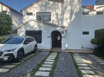 Casa de 3 habitaciones, Naucalpan de Juárez · Hermosa Casa en Renta en Pasos del Bosque
