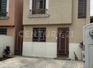 Casa · 55m² · 2 Recámaras · 1 Estacionamiento · Casa en Venta en Mitras Bicentenario en Garcia