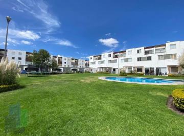 6d4cf6f5361d364b42dc343863cfeaa7f5fd0ae718d99c224acdaa9151065cee · Casa Dúplex, en Venta, de 2 Niveles en Valle de Juriquilla