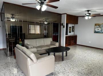 Departamento · 140m² · 3 Recámaras · 2 Estacionamientos · Departamento en Renta en Valle Oriente