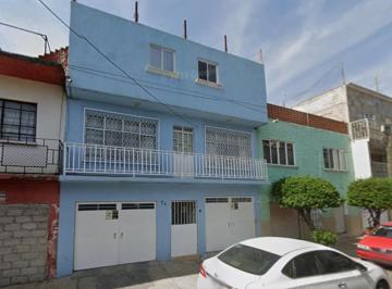 Casa de 3 habitaciones, Gustavo A. Madero · Casa en Venta en Colonia Casas Alemán, Gustavo A. Madero Cdmx.