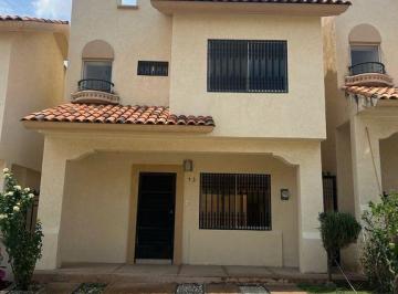 Casa en condominio · 110m² · 3 Recámaras · 2 Estacionamientos · Casa en Renta en Coto Coronado Fracc. Alta California