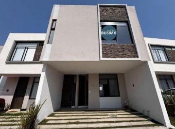 Casa en condominio · 128m² · 3 Recámaras · 2 Estacionamientos · Casa en Venta en Puerta Magnolia, Tlajomulco de Zuñiga