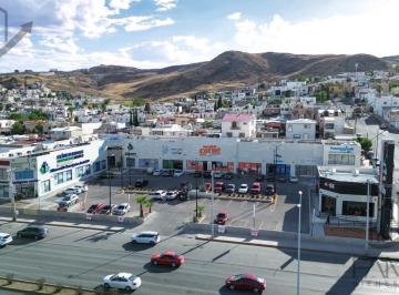 Local comercial · 80m² · 25 Estacionamientos · Locales en Renta Plaza Toledo Chihuahua