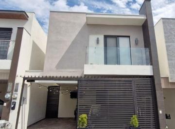 Casa de 3 habitaciones, Pesquería · Casa en Venta en Almeria, Apodaca