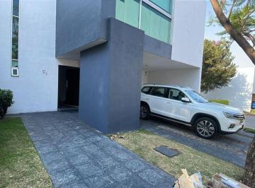 Casa de 3 habitaciones, Zapopan · Hermosa Casa en Puerta del Valle Zapopan