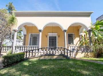 Casa de 4 habitaciones, Guadalajara · Casa en Venta en Esquina en La Colonia Americana, Guadalajara