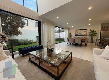 307c368885ccf707e1e11b72b865c6cc723eb46eaf20aed40bc7d7276764f3f1 · Casa en Renta en Arco de Piedra a un Paso de Fracc. Jurica Cto. de Servicio.