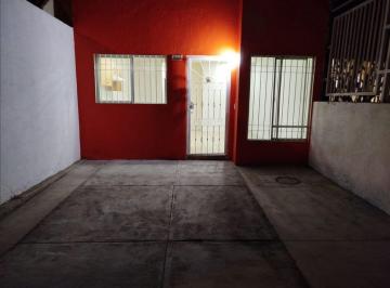 Casa en condominio · 50m² · 2 Recámaras · 1 Estacionamiento · Casa en Venta en Parques de Tesistan II, Zapopan
