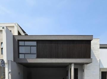 Departamento de 3 habitaciones, Santiago · Casa en Venta – Altares Residencial, Santiago N. L.