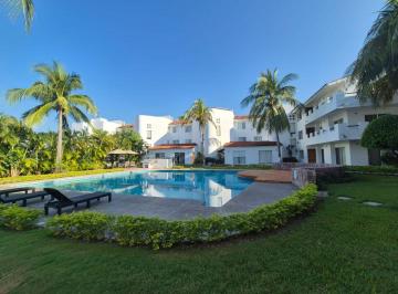 Casa en condominio de 3 habitaciones, Zihuatanejo de Azueta · En Venta Villa en Ixtapa Casa Arrecife