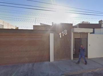 Casa de 6 habitaciones, Durango · Venta de Casa en Jardines de Durango