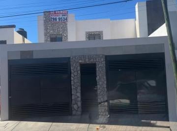 Casa de 4 habitaciones, Hermosillo · Vendo Casa Al Sur