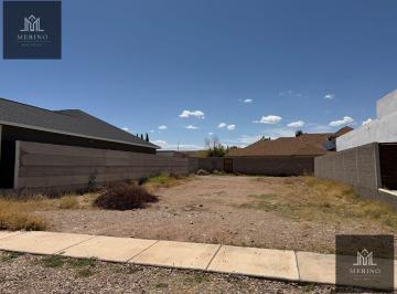 Terreno / Lote · 450m² · Terreno en Venta en Residencial Leones