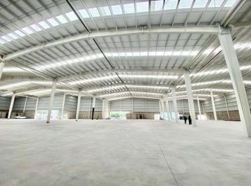 Bodega comercial , Guadalajara · Bodega Industrial en Renta 717 m² en Av Periférico Norte, Tetlan, Gdl, Jal.