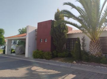 Casa · 112m² · 3 Recámaras · 2 Estacionamientos · Casa en Condominio San Gerardo 216 Int 117