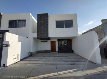 Casa de 3 habitaciones, Jesús María · Fv Casa Nueva en Venta - Sobre Av Calzada Navarra, en Alcazar Residencial
