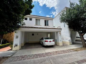 Casa de 3 habitaciones, León · Casa en Venta en Punta del Este