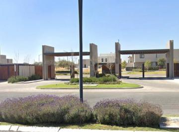 Terreno / Lote · 307m² · Terreno en Venta en Lomas de Campanario Norte