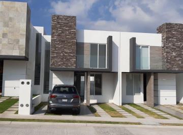 Casa en condominio · 135m² · 3 Recámaras · 2 Estacionamientos · Casa en Condominio en Venta en San Isidro Juriquilla