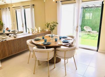 Casa · 92m² · 2 Recámaras · 2 Estacionamientos · Casa en Fraccionamiento El Mirador
