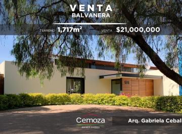 Casa · 393m² · 3 Recámaras · 5 Estacionamientos · Casa en Venta Balvanera Polo & Country