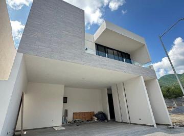 1 · Casa en Venta en Monterrey, Carretera Nacional