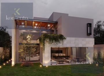 Casa · 391m² · 3 Recámaras · Casa en Fraccionamiento El Campanario