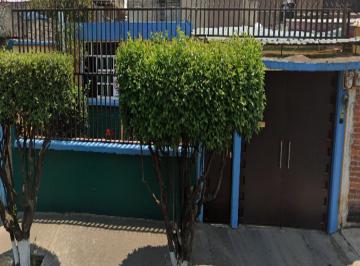 Casa de 3 habitaciones, Azcapotzalco · Casa de 140 m² con 3 Habitaciones en Venta en San Antonio