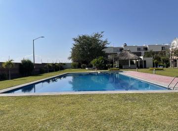 066b8676094e3c57fcfe052f36d2d04643d8de88572f785b60bcd5a4c69ab225 · Casa de 3 Pisos, Santa Fe Real II