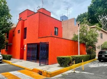 Casa de 4 habitaciones, Coyoacán · Casa en Renta en Villa de San Francisco