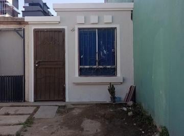 e7fd711c48a58245547665dc891c3556036bdece65982a95e49a0f1794af564e · Casa en Venta de un Nivel – Urbivilla del Prado en Tijuana