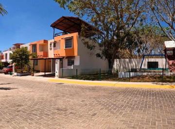 Casa en condominio de 3 habitaciones, Bahía de Banderas · Casa en Bucerias Amueblada a 4 Cuadras de La Playa en Terralta 2