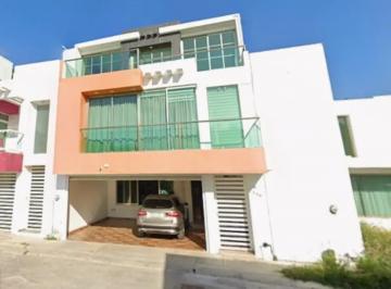 1 · Casa en Venta en Las Nubes, Tuxtla Gutiérrez, Chiapas