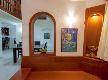 Casa de 3 habitaciones, Cozumel · Casa Lista Para Habitar Cerca del Parque Bicentenario · Calle Tranquila