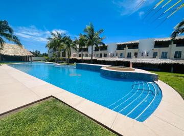 Casa · 110m² · 2 Recámaras · 1 Estacionamiento · Villa Arena Tipo Loft Planta Baja