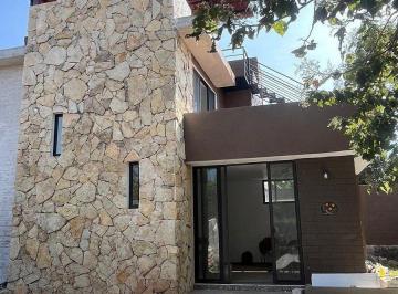 Casa · 172m² · 3 Recámaras · 2 Estacionamientos · Casa en Tepoztlán