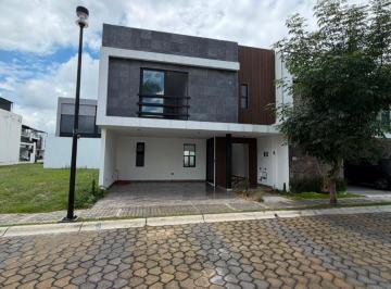 Casa en condominio de 4 habitaciones, San Andrés Cholula · Casa en Venta Parque Veracruz Lomas de Angelopolis