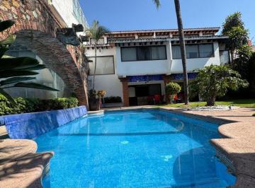 Casa en condominio de 2 habitaciones, Cuernavaca · Casa en Renta – Jardines de Reforma$21,500
