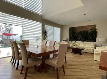 Casa · 420m² · 3 Recámaras · 2 Estacionamientos · Amueblada Moderna Casa Residencial en Fracc Privadas del Pedregal I Slp