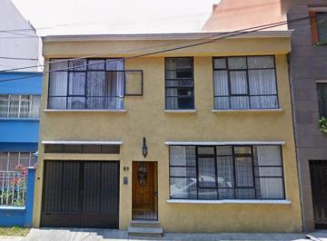 Casa de 4 habitaciones, Benito Juárez · Casa en Venta en Pitágoras #819