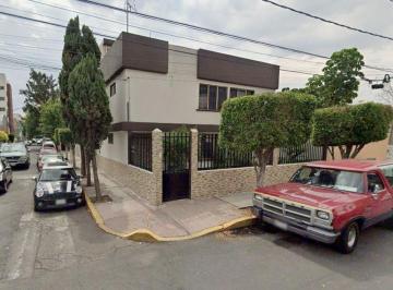 Casa de 3 habitaciones, Iztacalco · Venta de Casa en Agricola Oriental, Iztacalco, Cdmx
