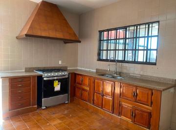 Casa · 250m² · 3 Recámaras · 2 Estacionamientos · Casa en Renta San Nicolas de Los Graza N. L.