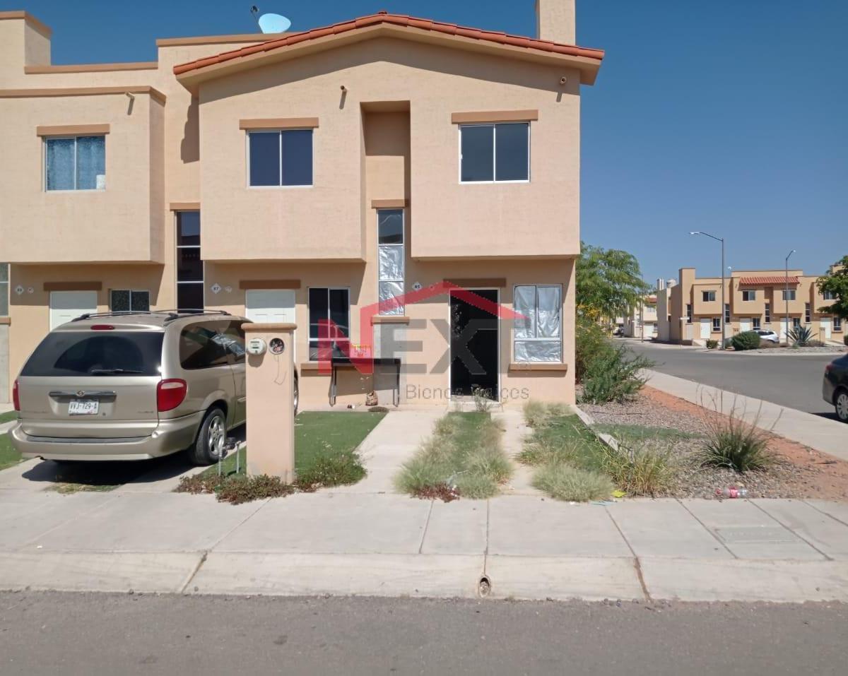 Casa en Venta Privadas del Rey Secc. Santa Clara