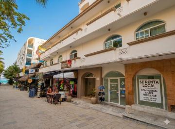 Edificio · 48m² · Local Comercial en Renta 48 m² a Pasos del Mar y de La 5ta Av en Centro de Playa del Carmen P46