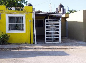 Casa · 2 Recámaras · 1 Estacionamiento · Casa en Venta – Fracc. Florida, Altamira