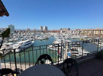 a75a97841605101c6a5e4bbf02f08485eaee4469720022e12993d4adb4f8a302 · Hermoso PH Amueblado en Marina Vallarta