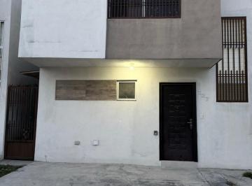 Casa · 90m² · 13 Recámaras · 2 Estacionamientos · Mmc Casa en Renta en Valle Azul en Apodaca en Nuevo Leon