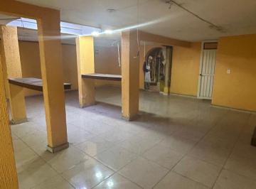 Local comercial , Tlalnepantla de Baz · Local de Dos Pisos Enfrente de Mundo E